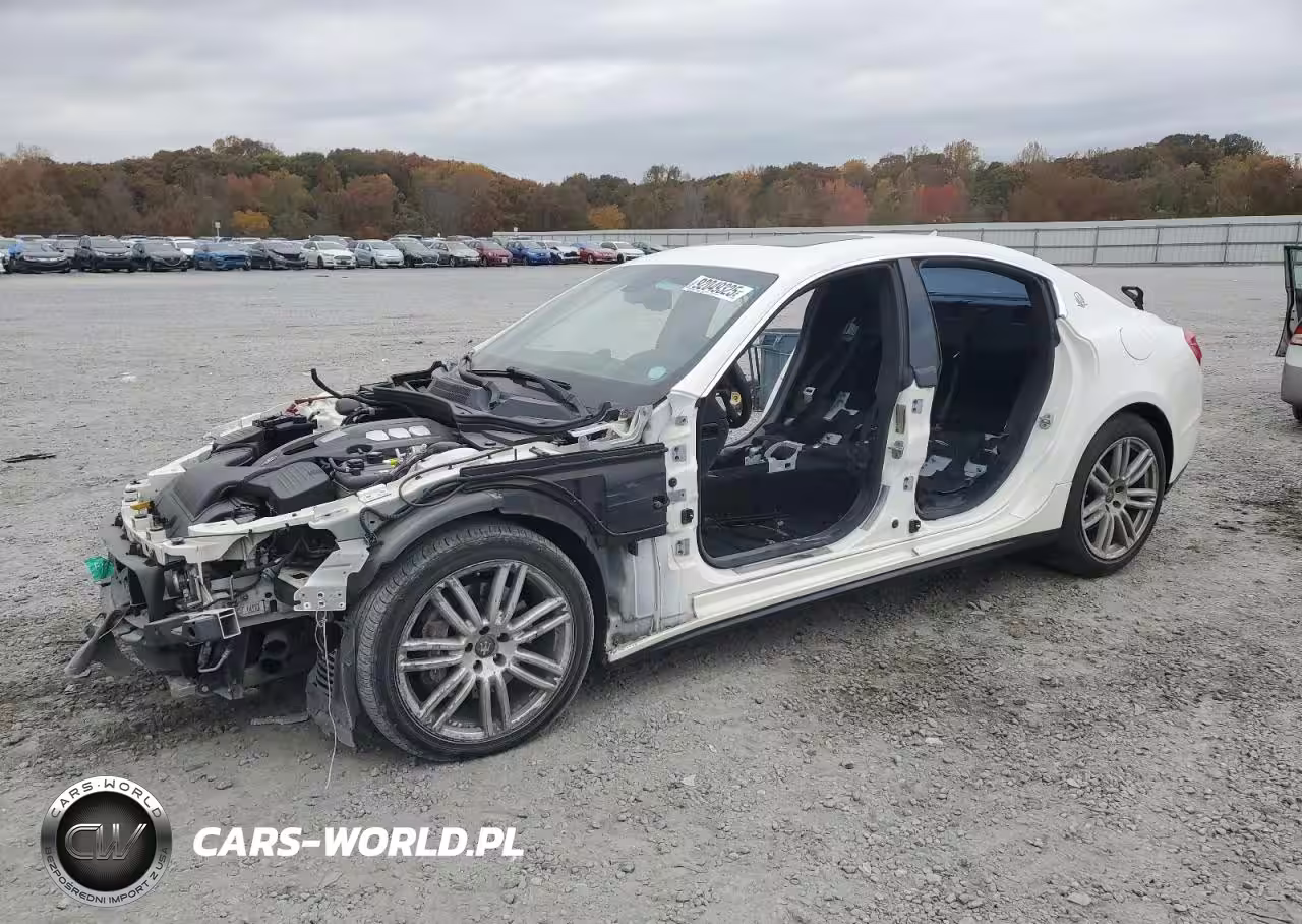 2015 Maserati Ghibli