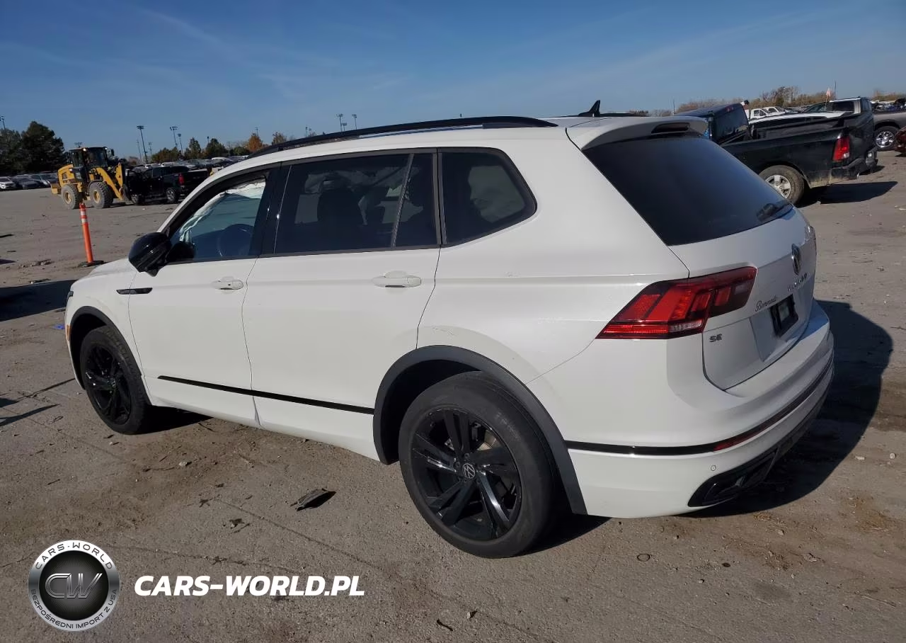 2023 Volkswagen Tiguan Se R-Line Black VIN:3VVCB7AX1PM017622 - 2