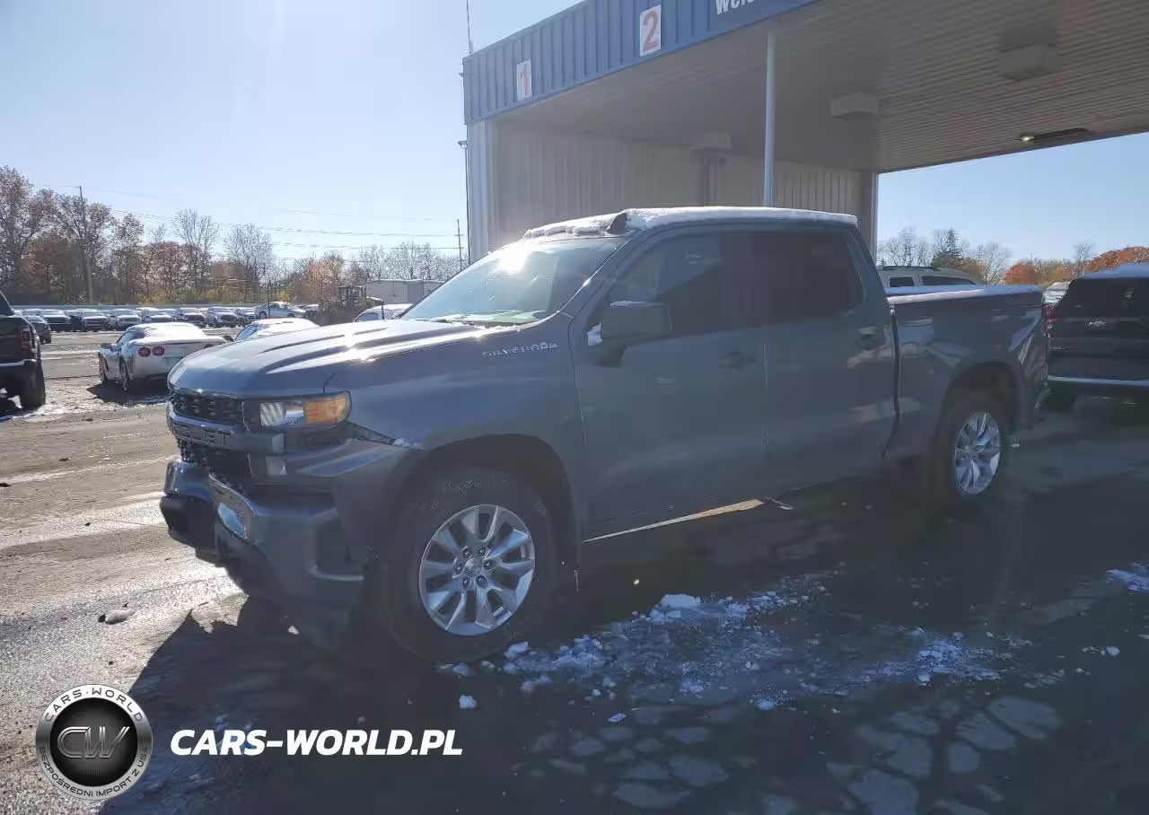 2024 Chevrolet Silverado K1500 Custom