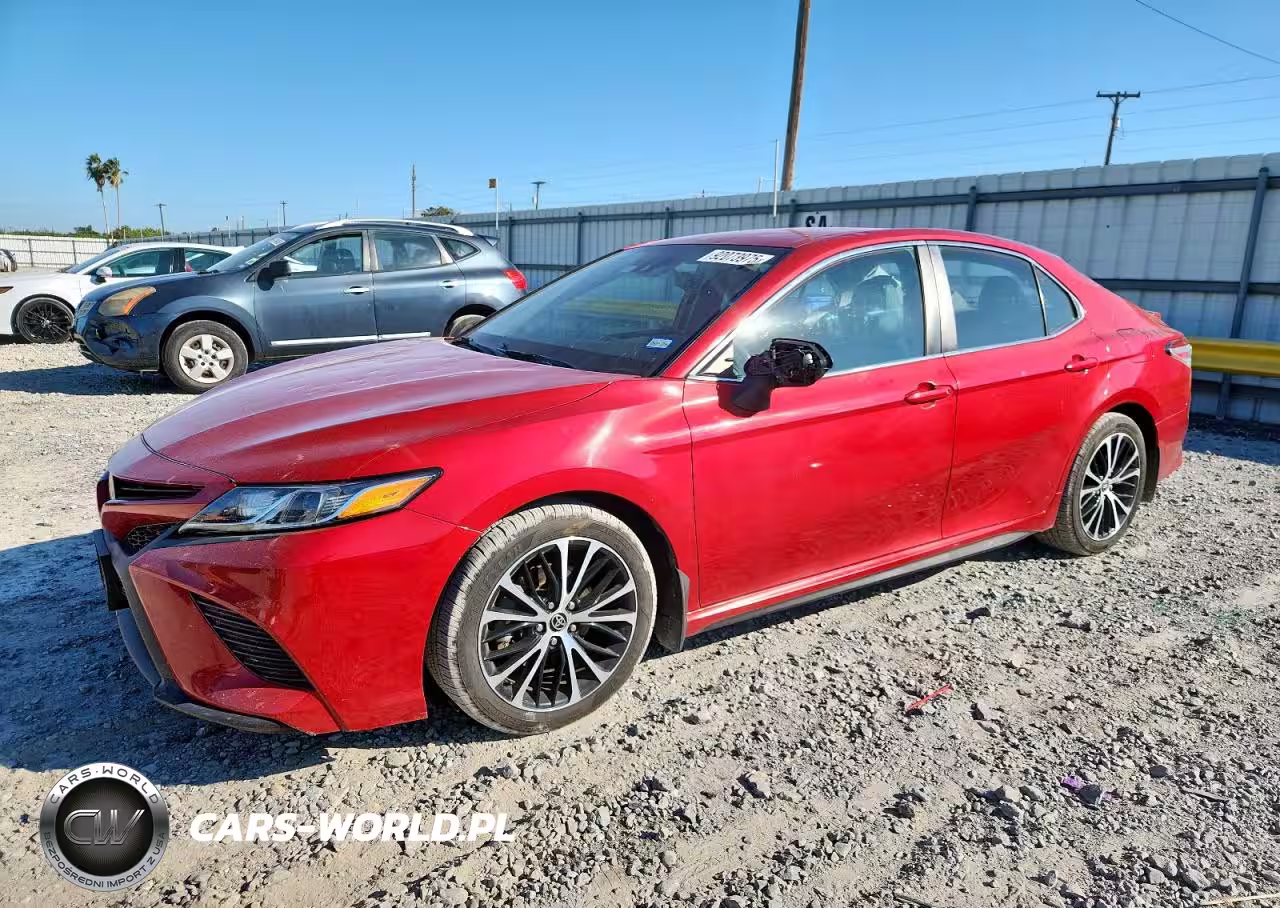2020 Toyota Camry Se