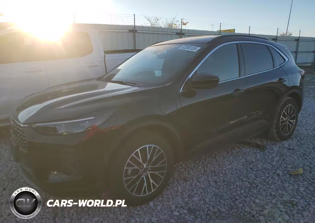 2023 Ford Escape