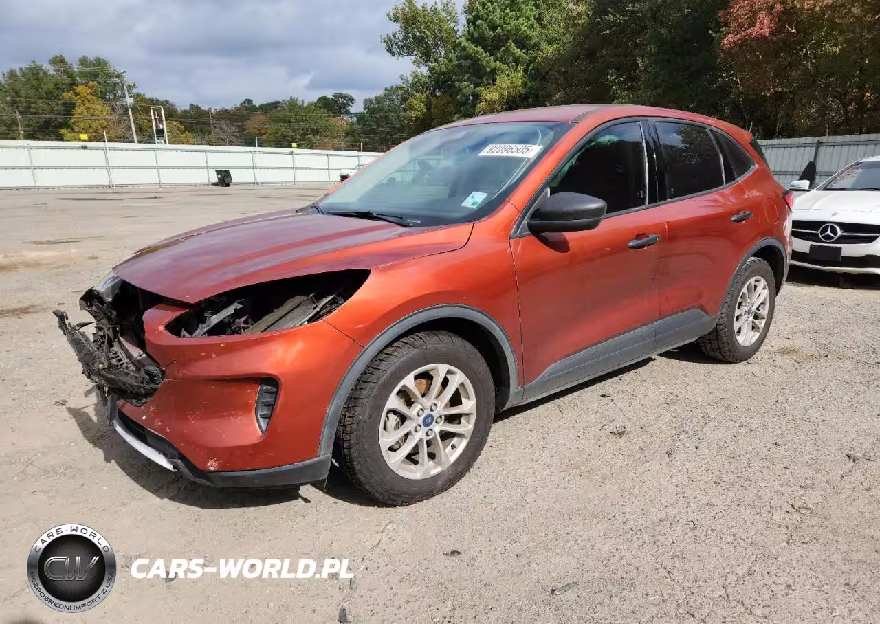 2020 Ford Escape S