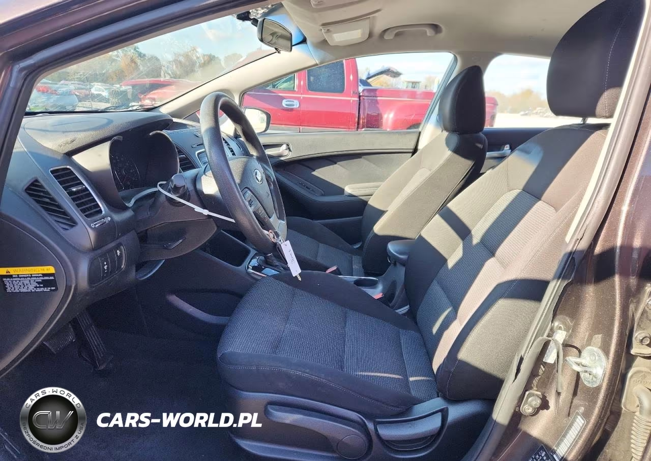2017 Kia Forte Lx VIN:3KPFK4A76HE044823 - 7