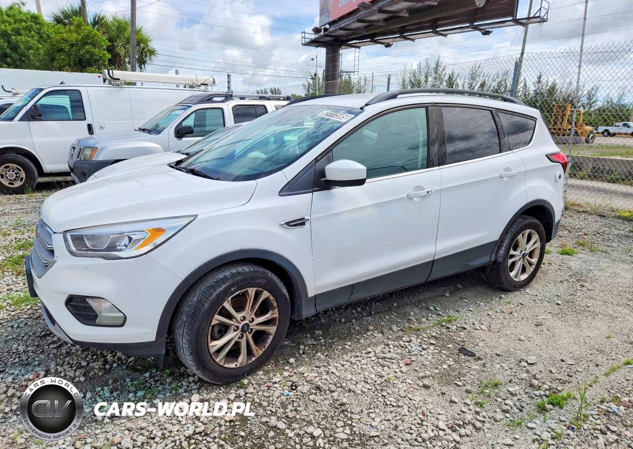 2019 Ford Escape Sel