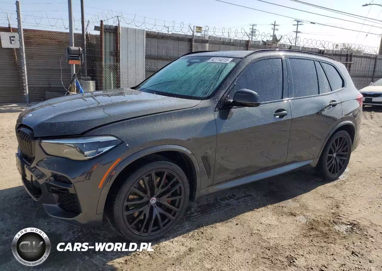 2022 BMW X5 M50I