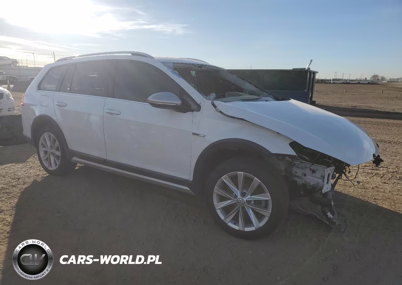 2017 Volkswagen Golf Alltrack S VIN:3VWH17AU6HM513625 - 4