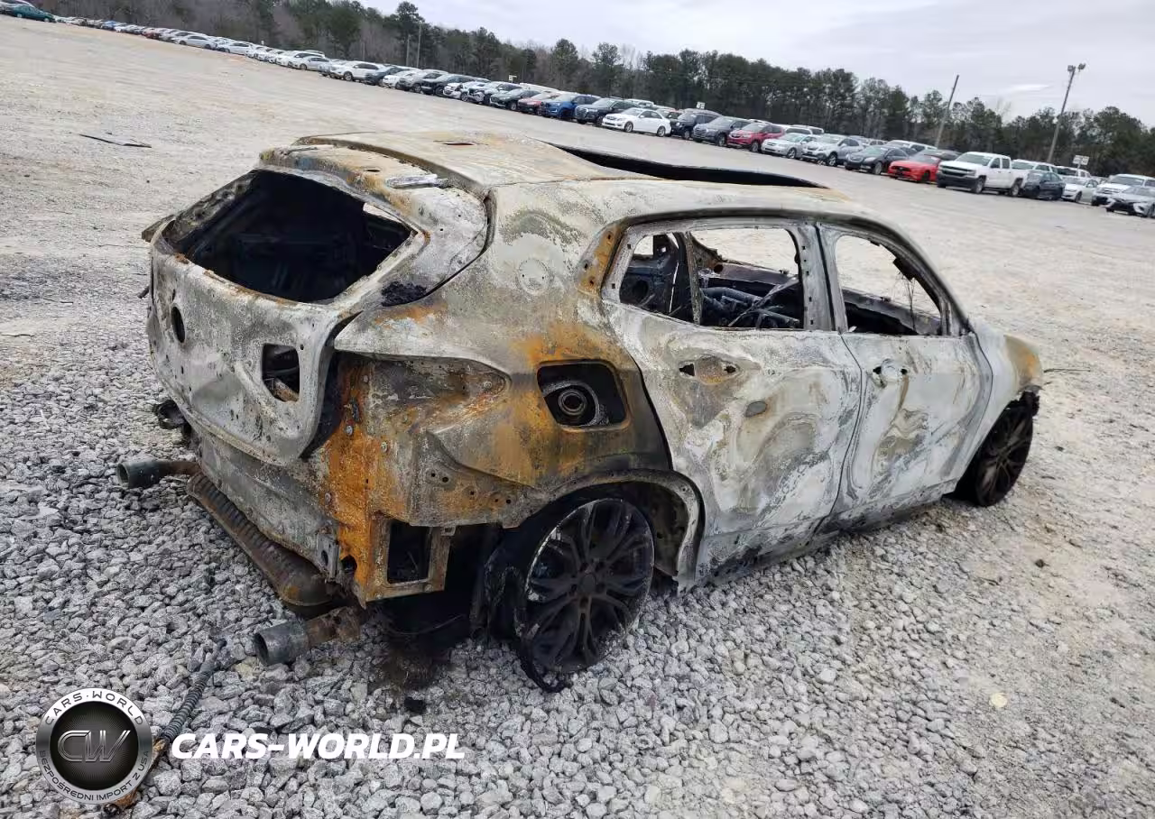 2018 BMW X2 Sdrive28I VIN:WBXYJ3C33JEJ75857 - 3