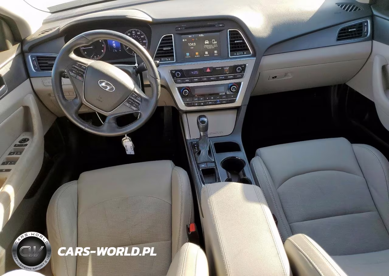 2016 Hyundai Sonata Sport VIN:5NPE34AF0GH326580 - 8