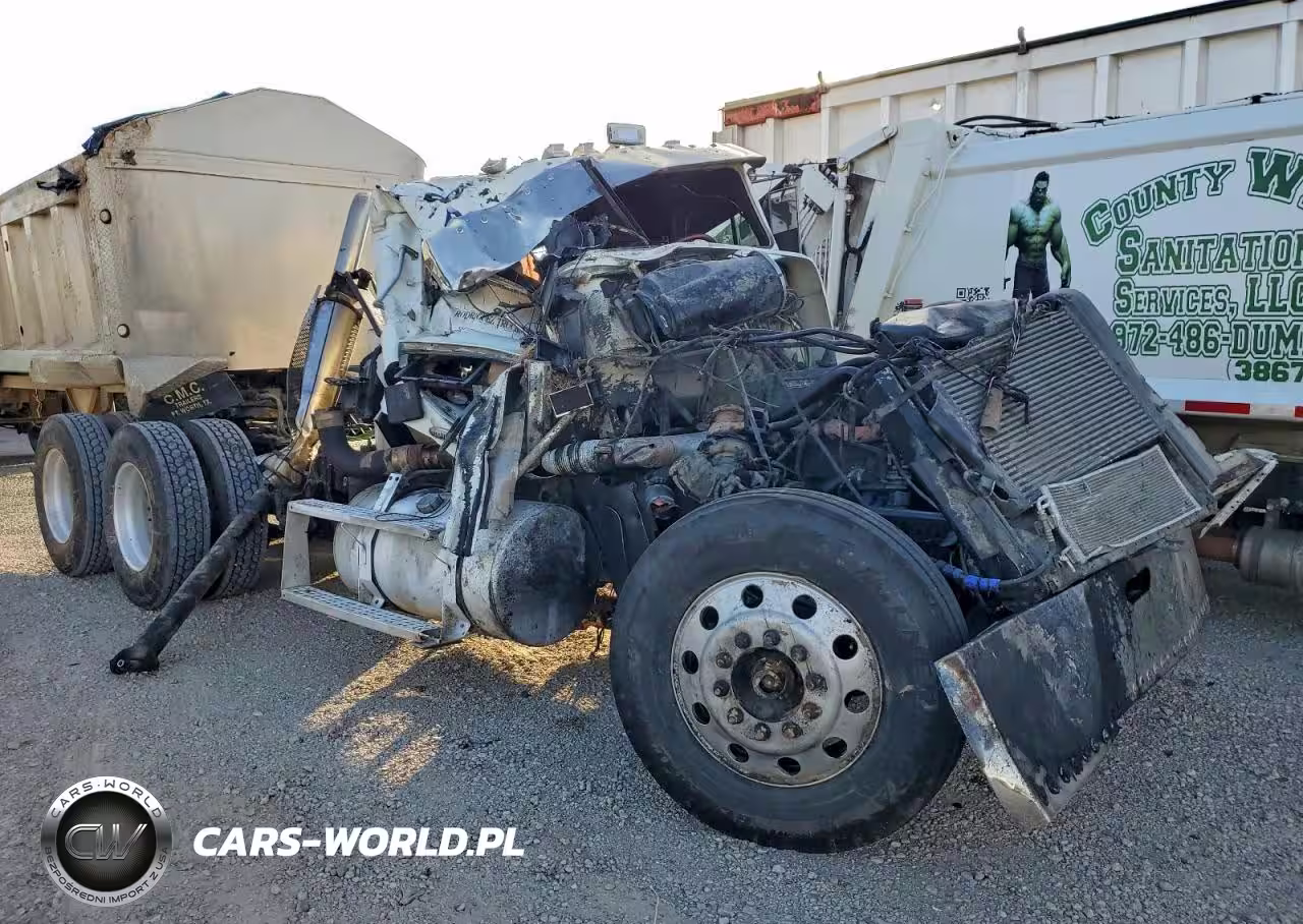 1998 Freightliner Long Conventional Semi Truck