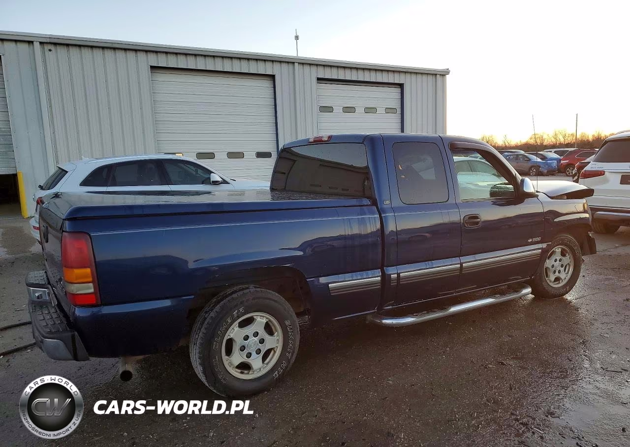 2000 Chevrolet Silverado C1500 VIN:2GCEC19V1Y1364266 - 3