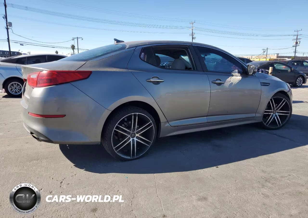 2015 Kia Optima Lx VIN:5XXGM4A70FG372001 - 3