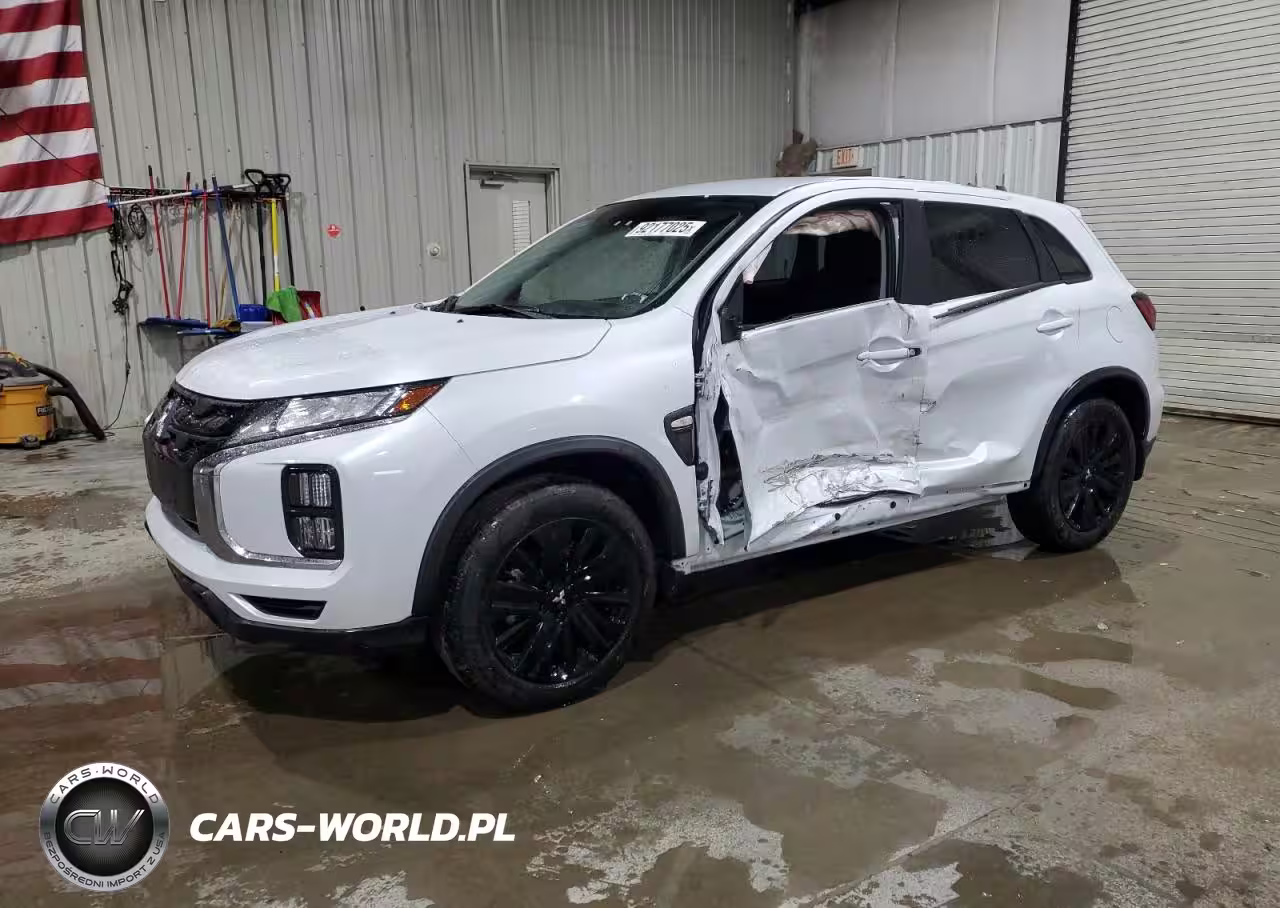 2025 Mitsubishi Outlander Sport S