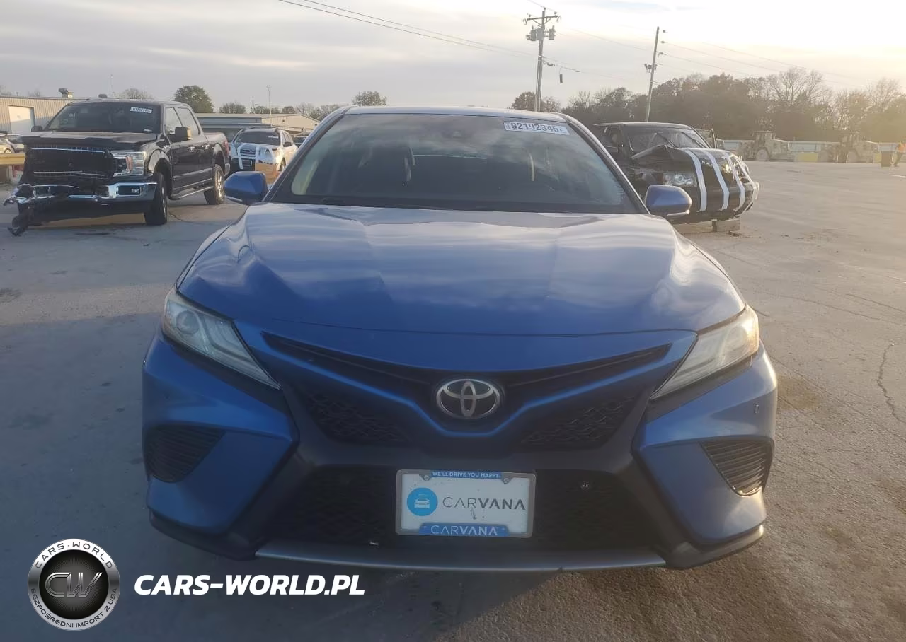 2018 Toyota Camry Xse VIN:4T1B61HK8JU009635 - 5