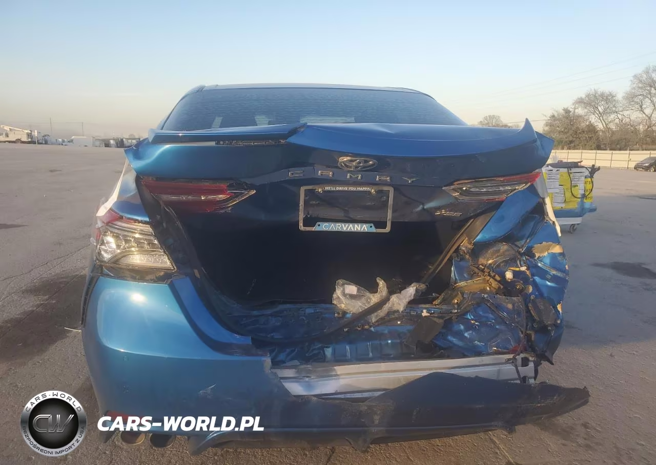 2018 Toyota Camry Xse VIN:4T1B61HK8JU009635 - 6