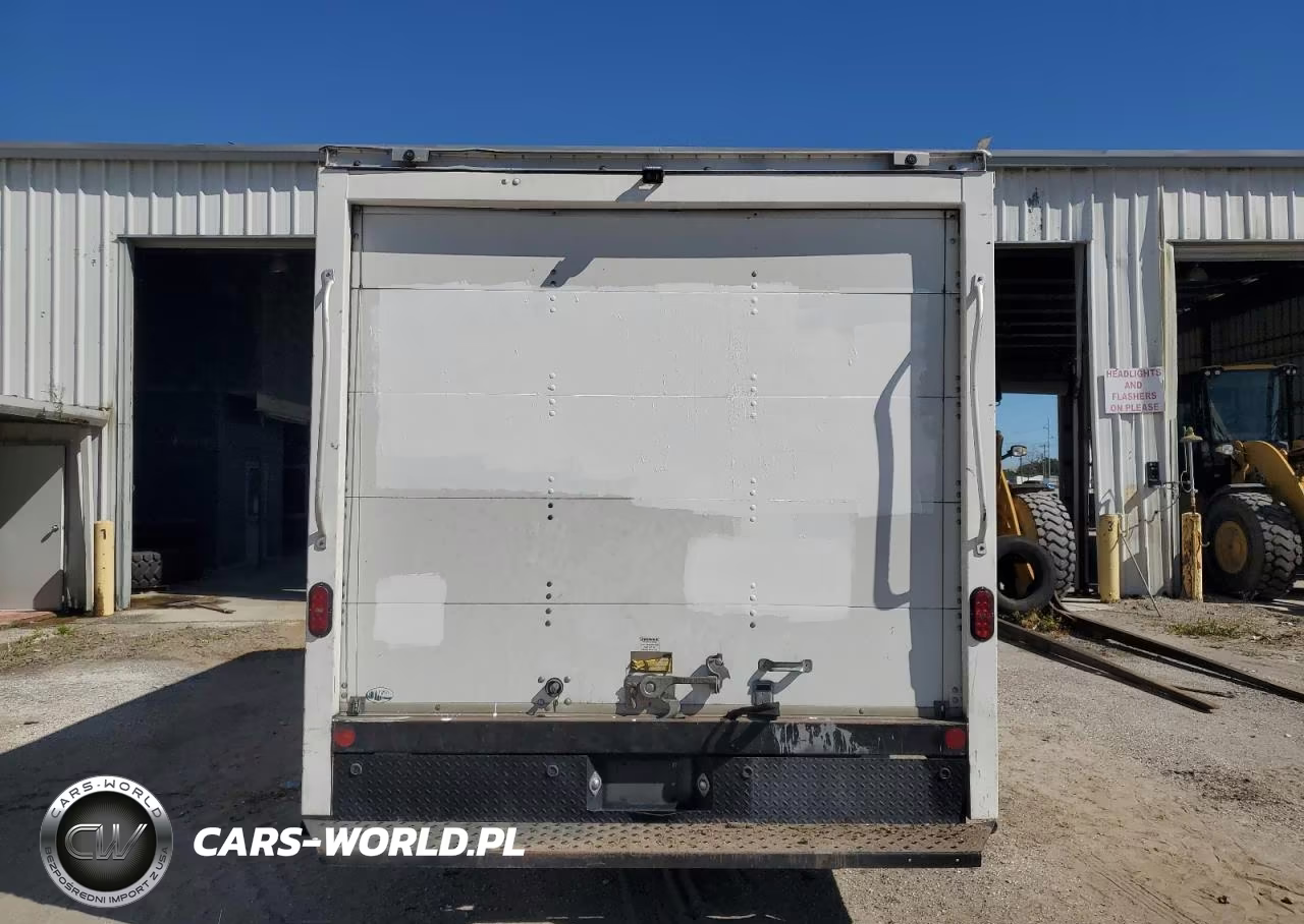 2021 Ford E350 Delivery Truck VIN:1FDWE3FK0MDC04734 - 6