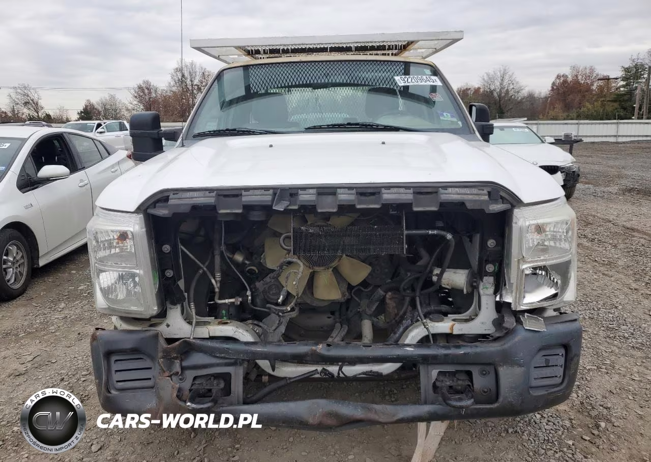 2014 Ford F250 Super Duty VIN:1FT7X2A69EEB69632 - 5