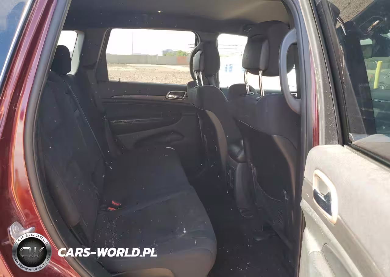 2017 Jeep Grand Cherokee Laredo VIN:1C4RJFAG4HC814049 - 10