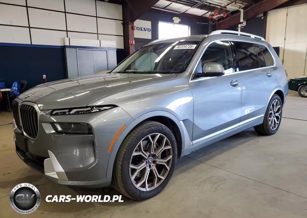 2023 BMW X7 xDrive40I