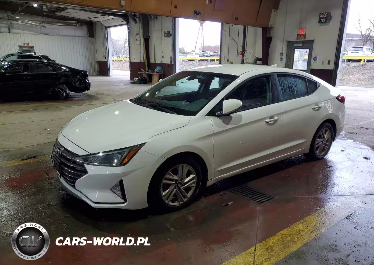 2019 Hyundai Elantra Sel