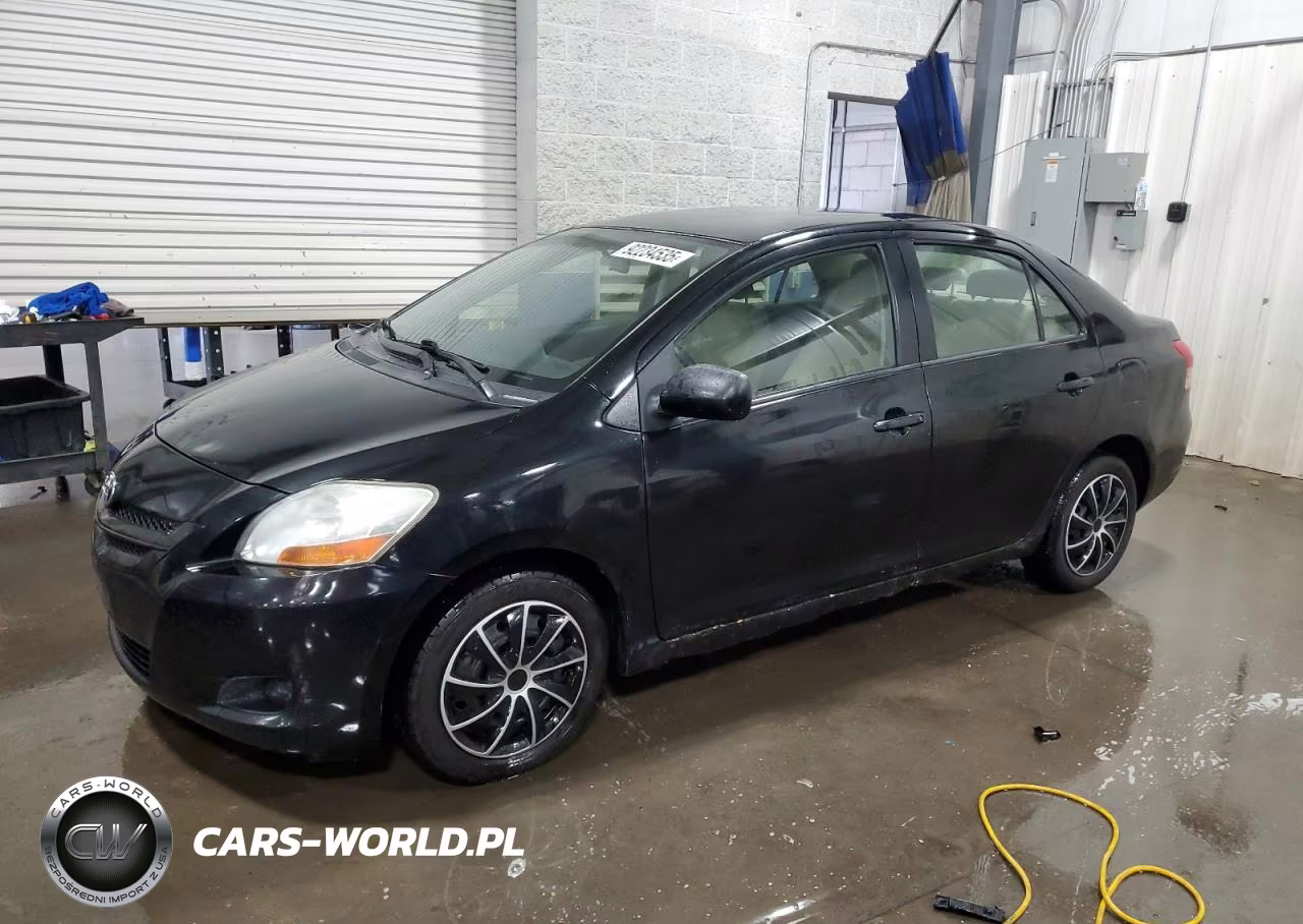 2008 Toyota Yaris Base
