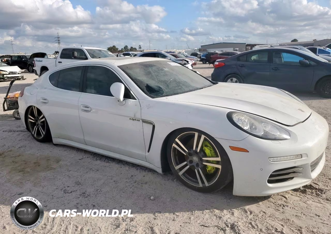 2014 Porsche Panamera S Hybrid VIN:WP0AD2A70EL044747 - 4