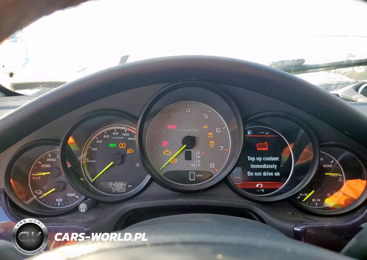 2014 Porsche Panamera S Hybrid VIN:WP0AD2A70EL044747 - 9