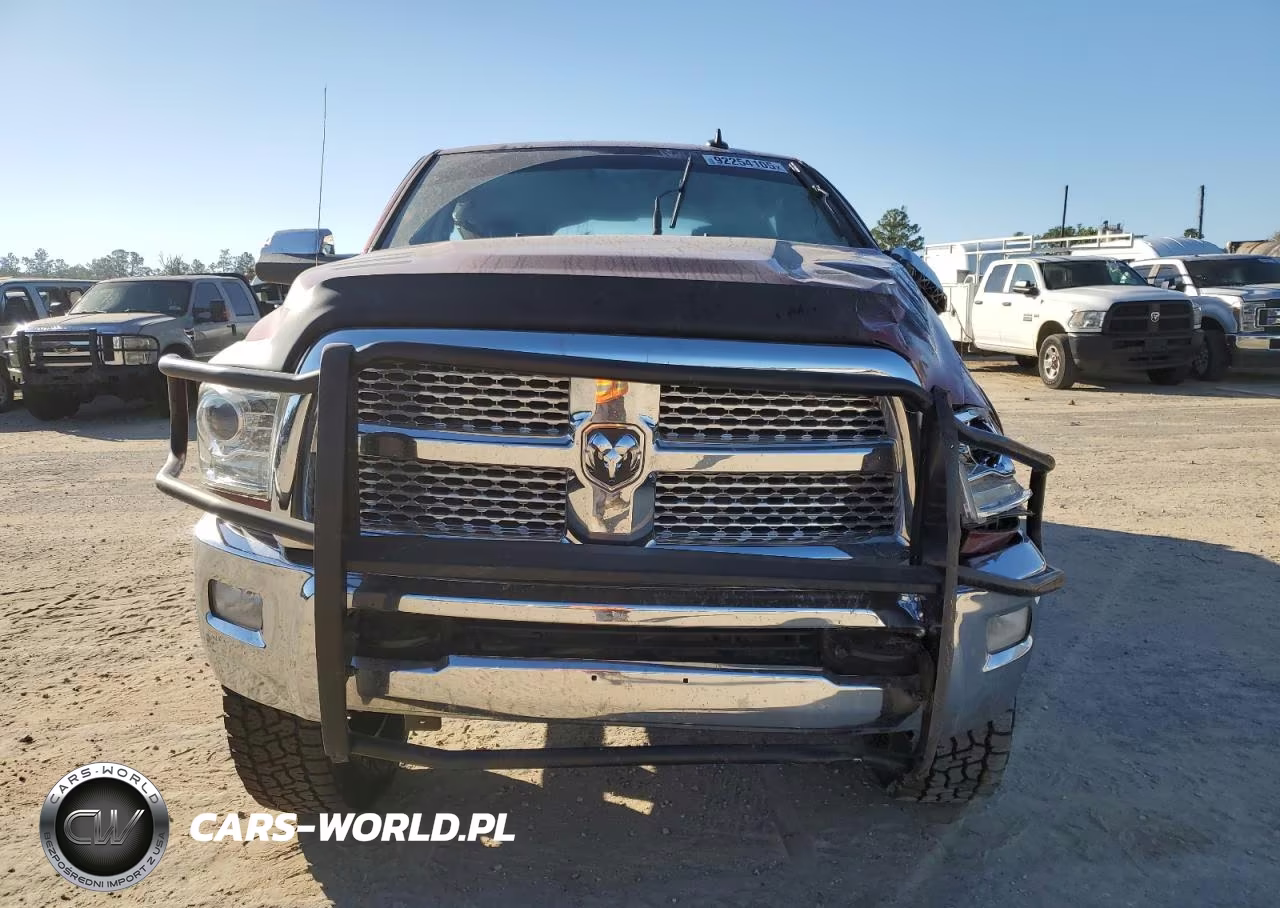 2015 Ram 2500 Laramie VIN:3C6UR5FJXFG650163 - 5