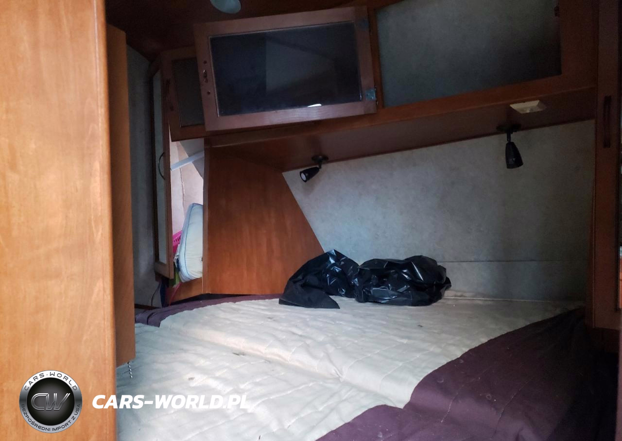 2012 Keystone Premier Camper VIN:4YDT26B20CD421395 - 6
