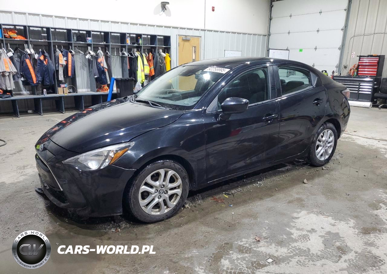 2018 Toyota Yaris Ia Base