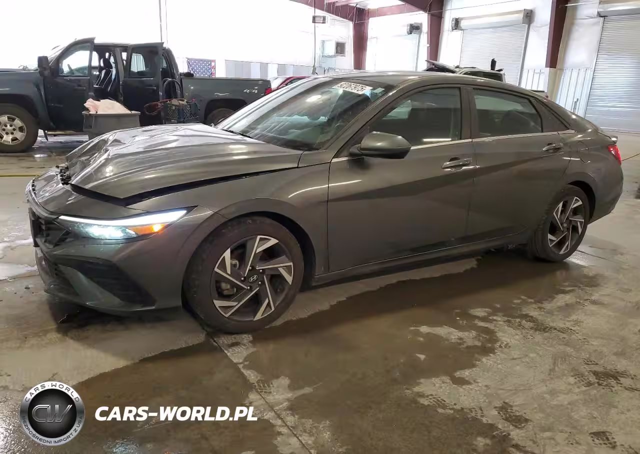 2024 Hyundai Elantra Sel