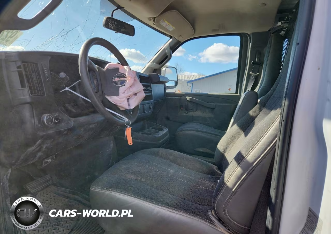 2019 GMC Savana Delivery Van VIN:1GTW7AFGXK1236216 - 7