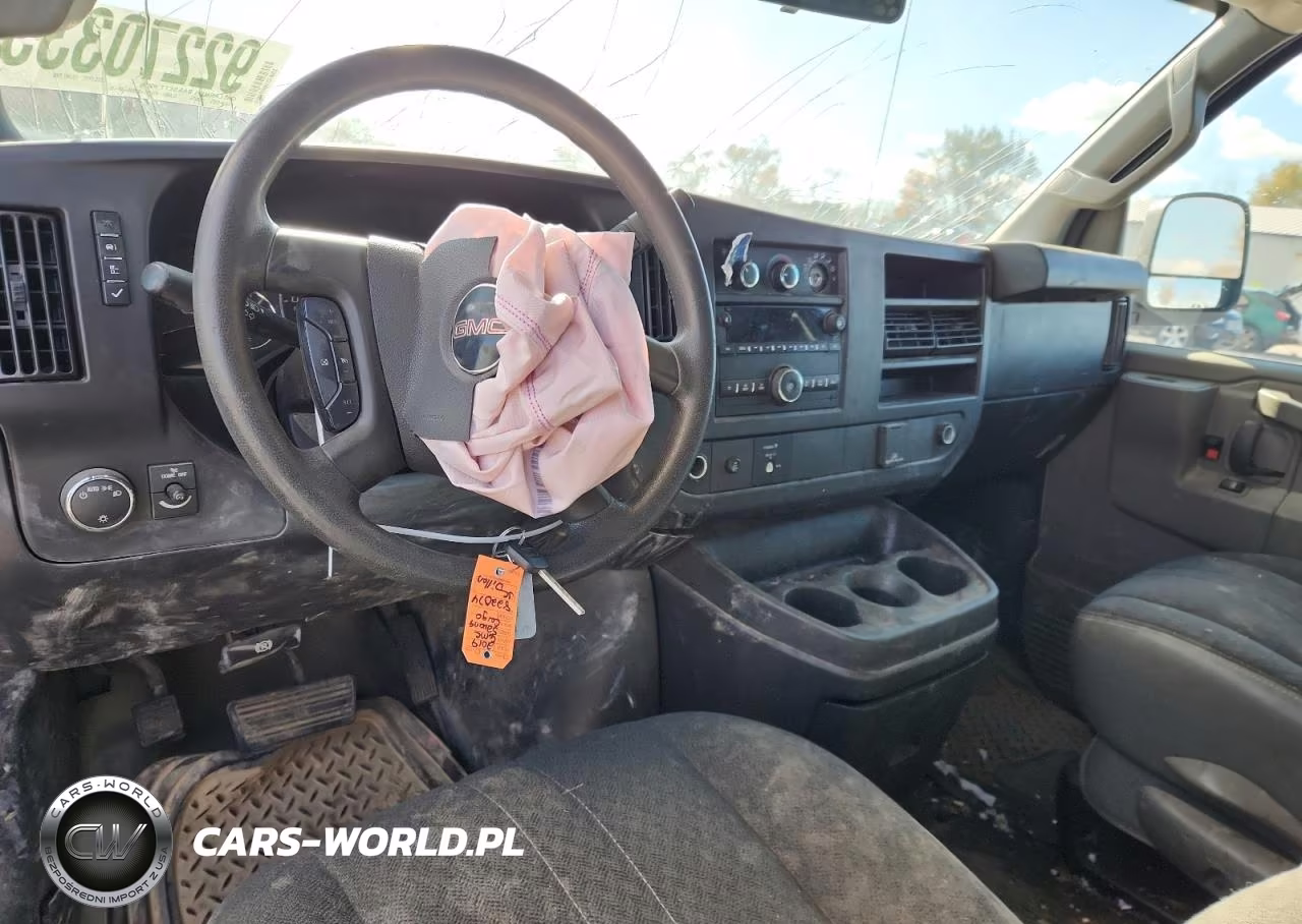 2019 GMC Savana Delivery Van VIN:1GTW7AFGXK1236216 - 8