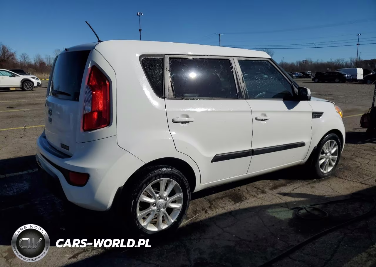 2012 Kia Soul + VIN:KNDJT2A66C7438785 - 3