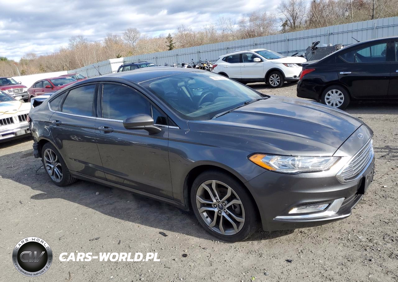 2017 Ford Fusion Se VIN:3FA6P0T92HR307395 - 4