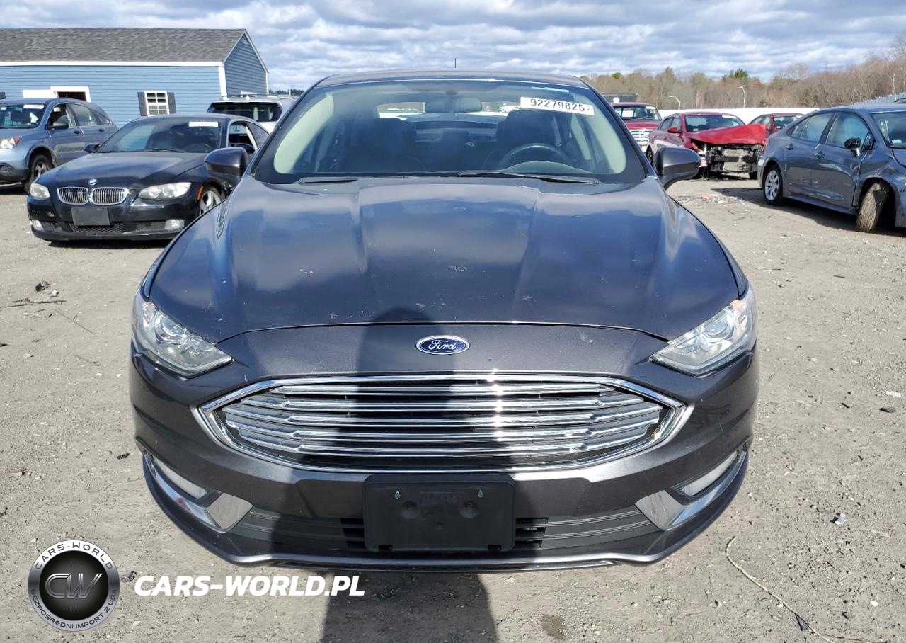 2017 Ford Fusion Se VIN:3FA6P0T92HR307395 - 5