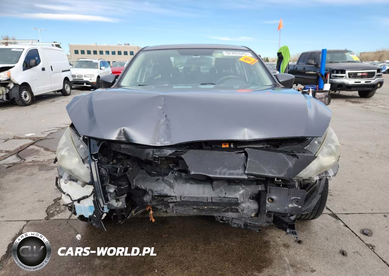 2014 Mazda 3 Sport VIN:JM1BM1U70E1110381 - 5