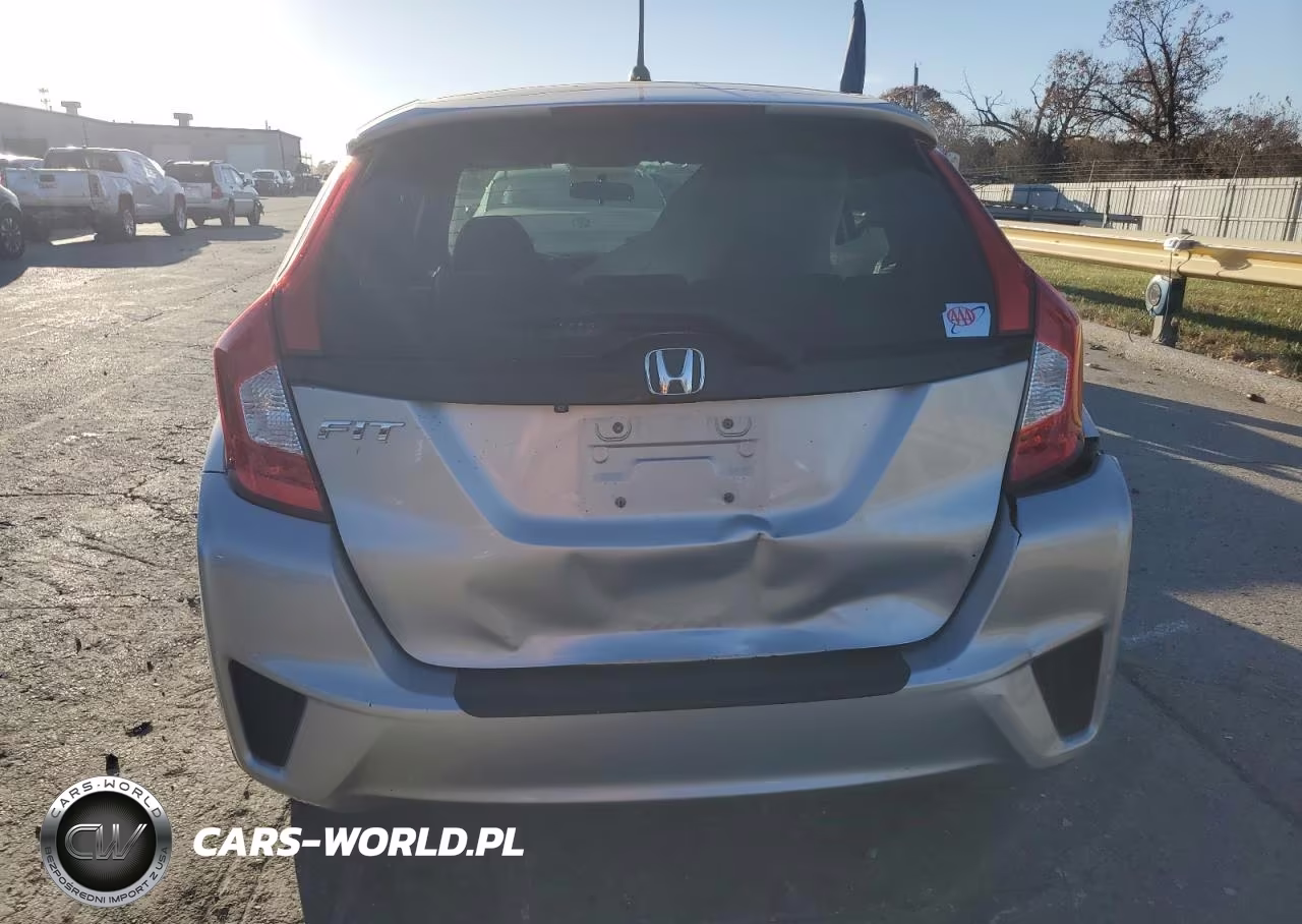 2015 Honda Fit Lx VIN:3HGGK5H52FM768365 - 6