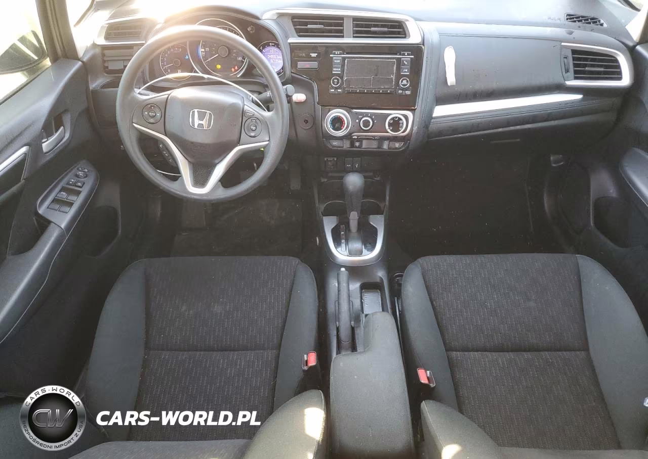 2015 Honda Fit Lx VIN:3HGGK5H52FM768365 - 8