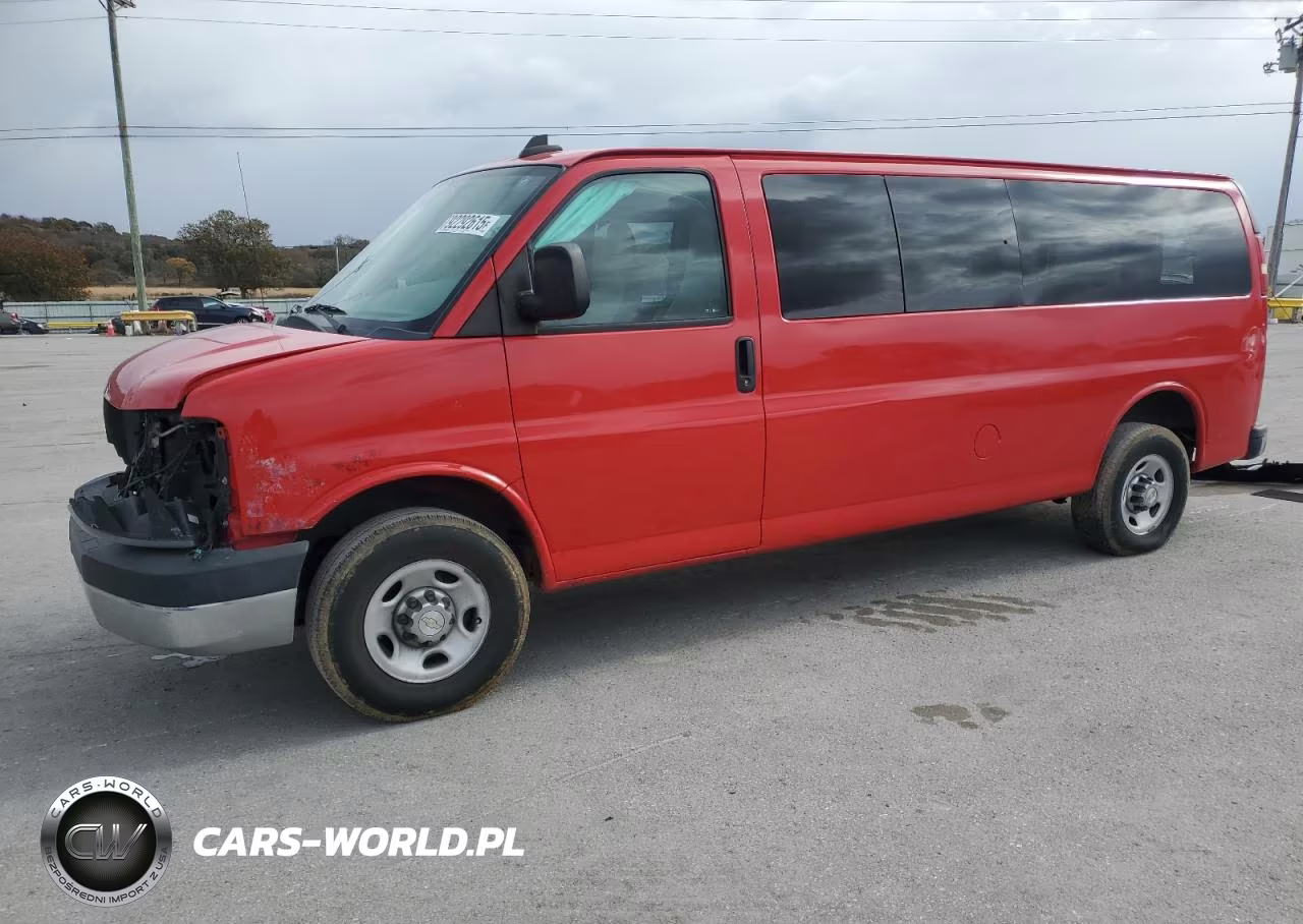 2016 Chevrolet Express G3500 Lt