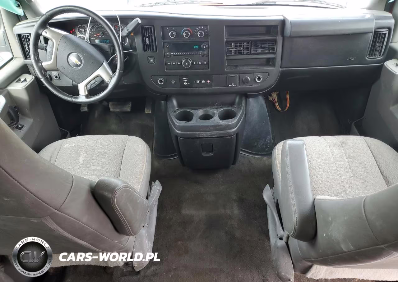 2016 Chevrolet Express G3500 Lt VIN:1GAZGPFF5G1205592 - 8