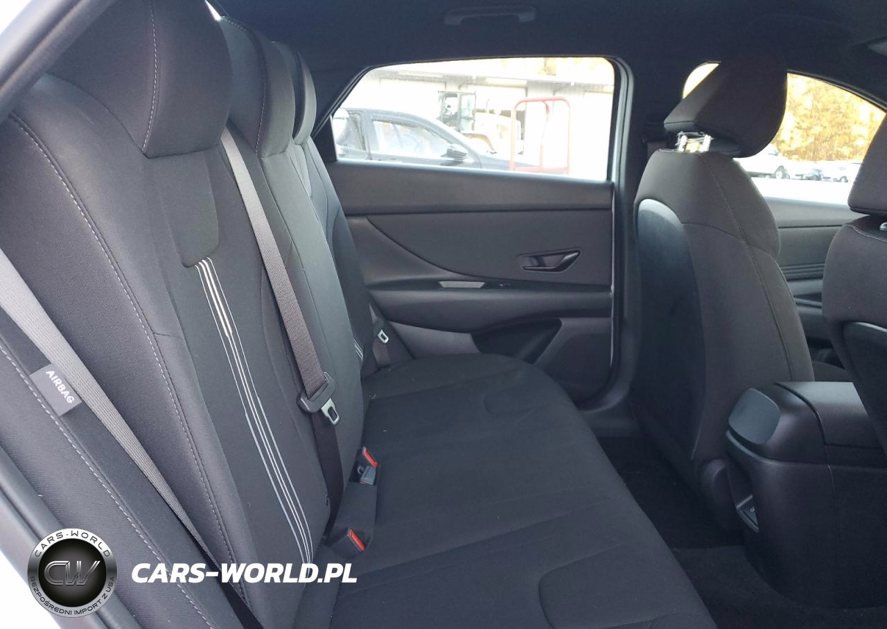 2025 Hyundai Elantra Sel Sport VIN:KMHLM4DG9SU070071 - 10