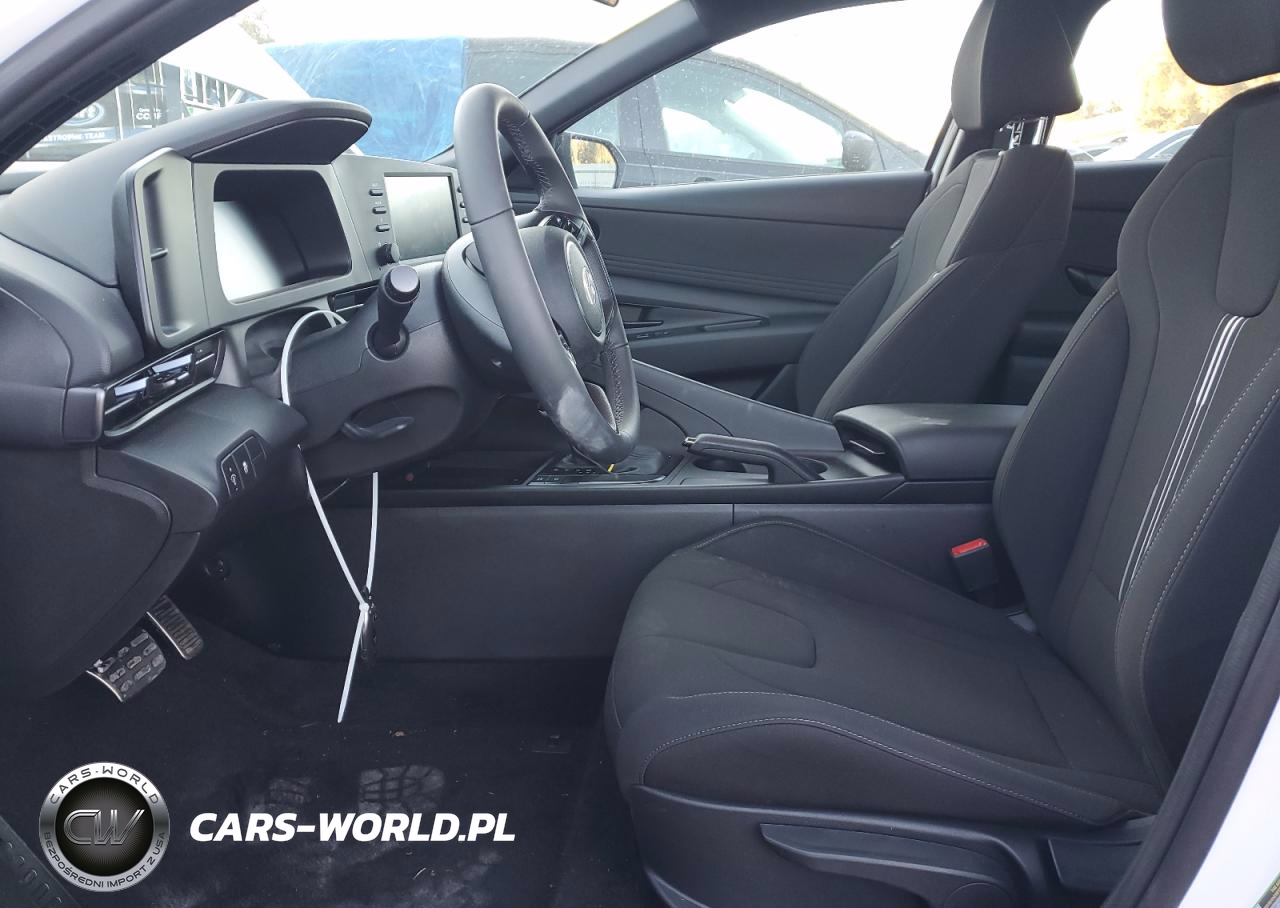 2025 Hyundai Elantra Sel Sport VIN:KMHLM4DG9SU070071 - 7