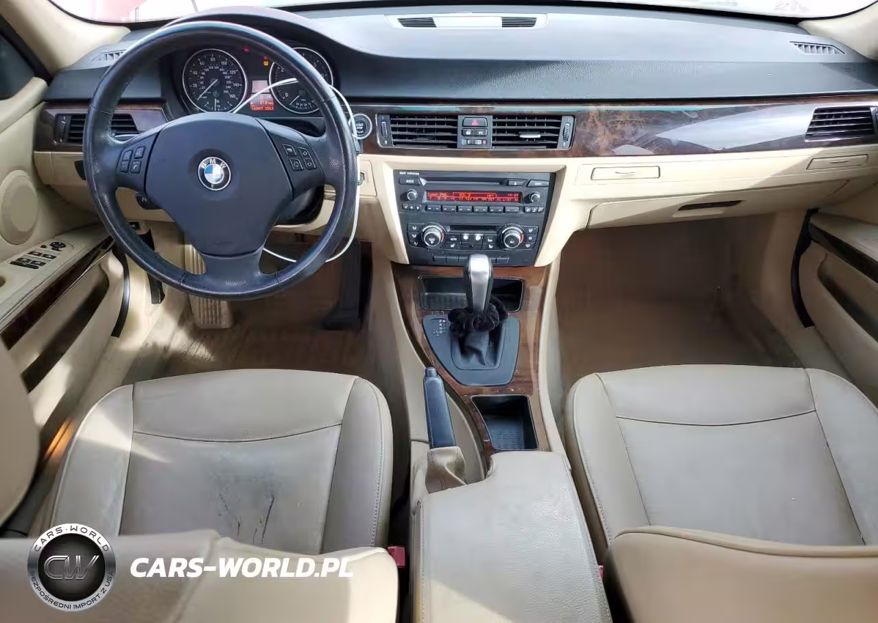 2011 BMW 328 Xi VIN:WBAPK7C57BA463613 - 8