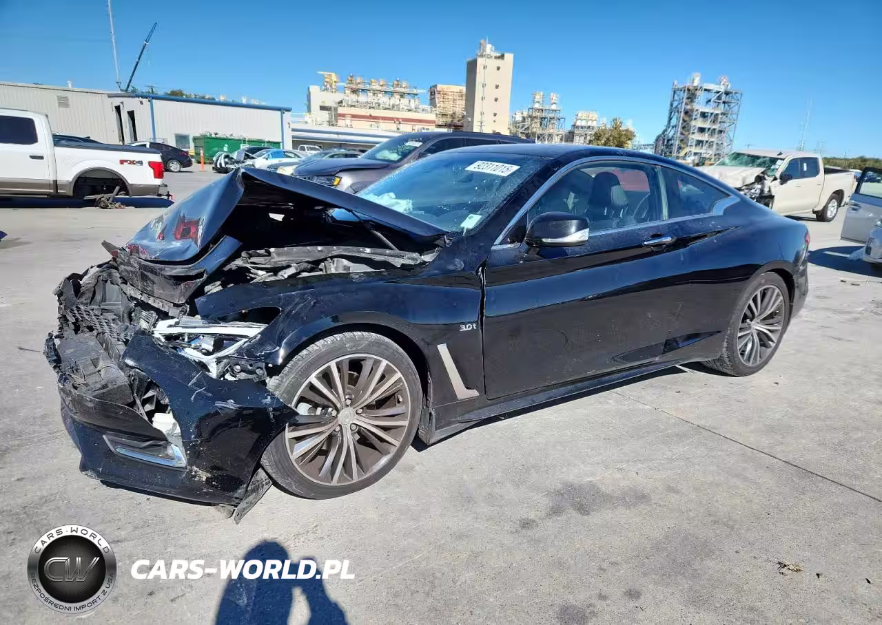 2018 Infiniti Q60 Luxe 300
