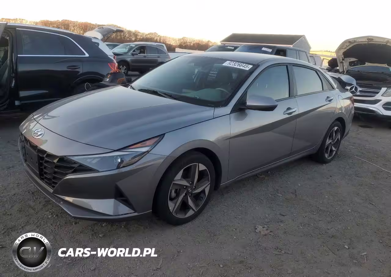 2023 Hyundai Elantra Sel