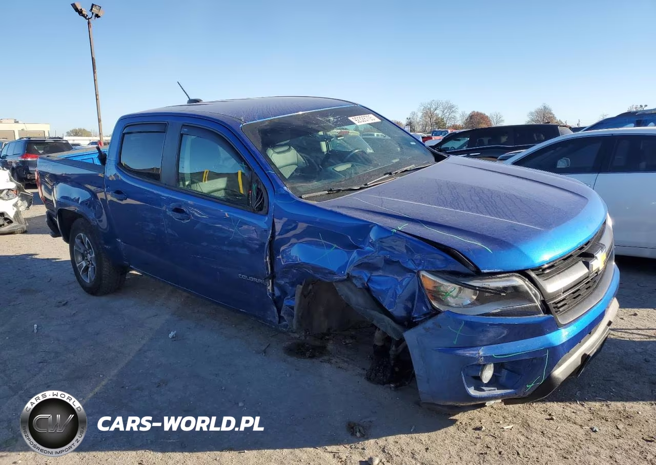 2018 Chevrolet Colorado Z71 VIN:1GCGTDEN5J1145550 - 4