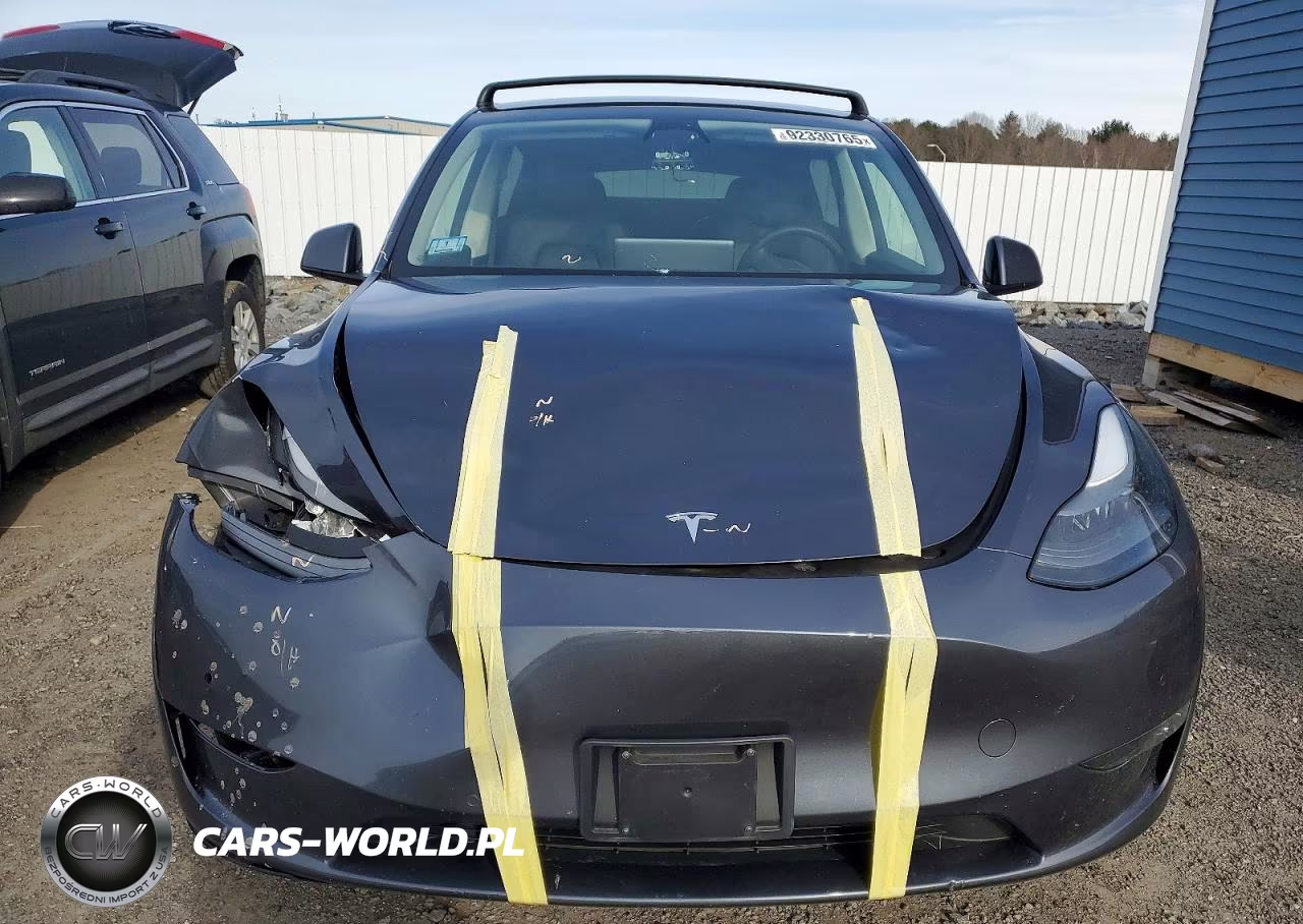 2023 Tesla Model Y VIN:7SAYGDEF4PF582346 - 5