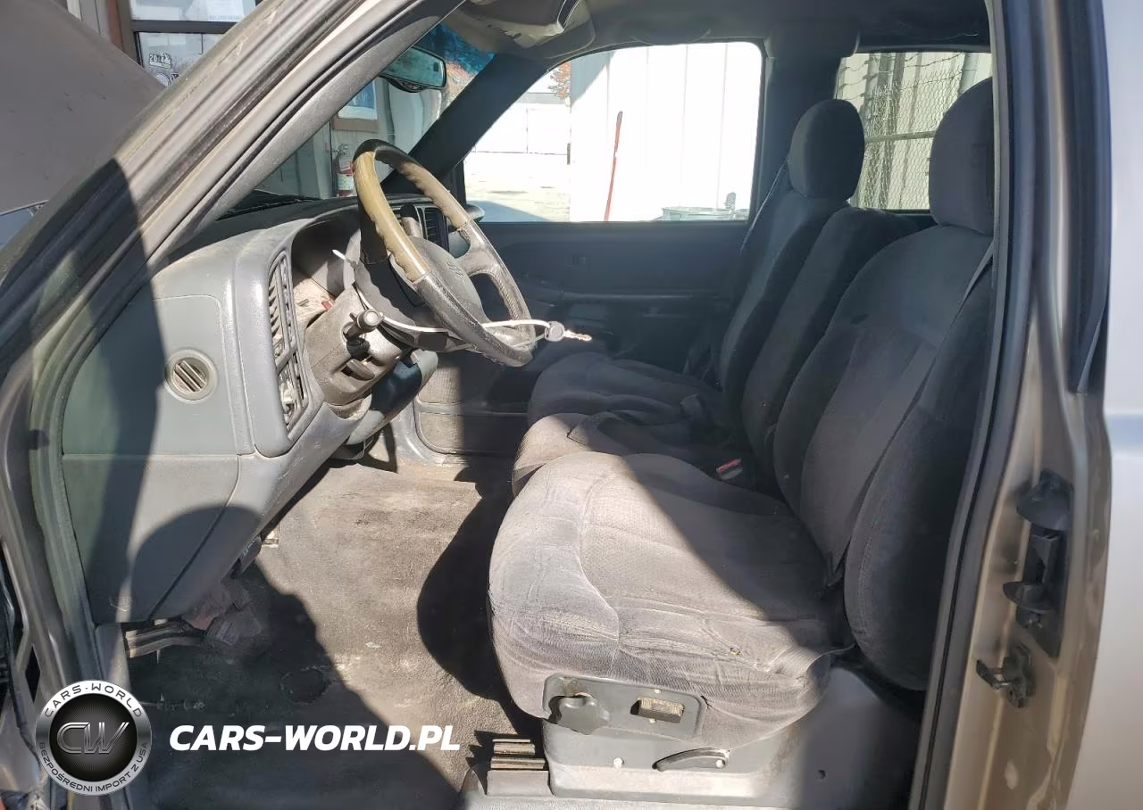2000 Chevrolet Silverado K2500 VIN:1GCGK29UXYE402830 - 7