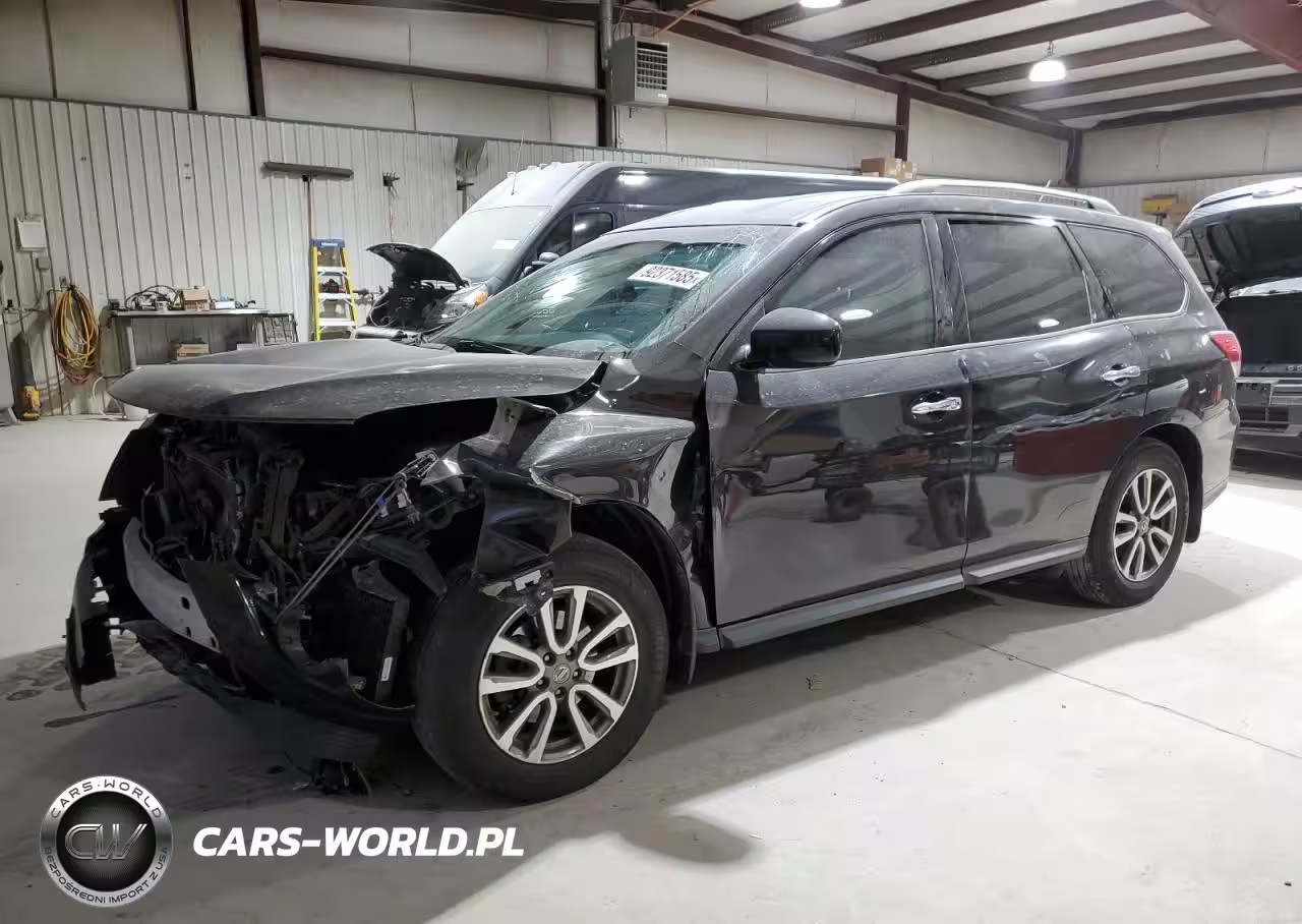 2015 Nissan Pathfinder S