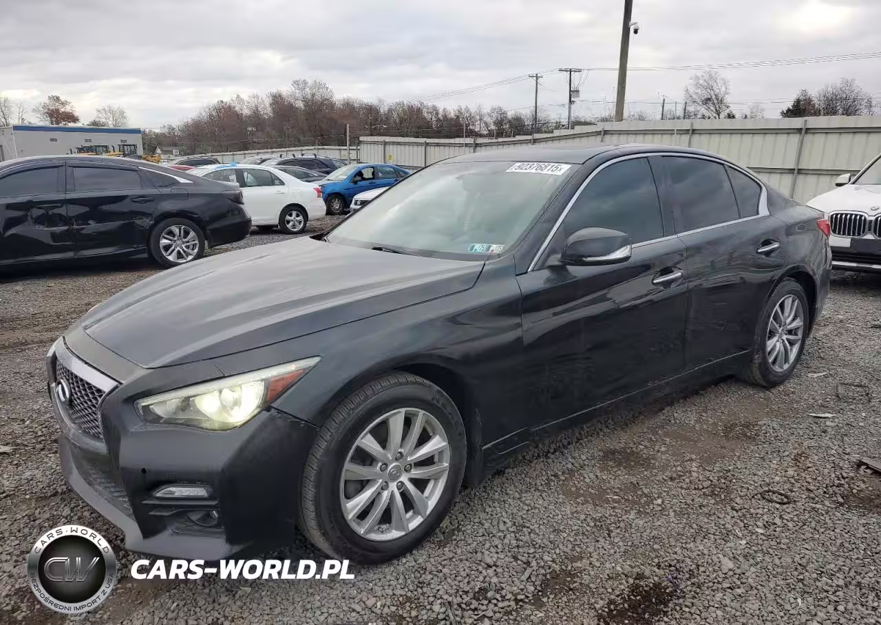 2017 Infiniti Q50 Base